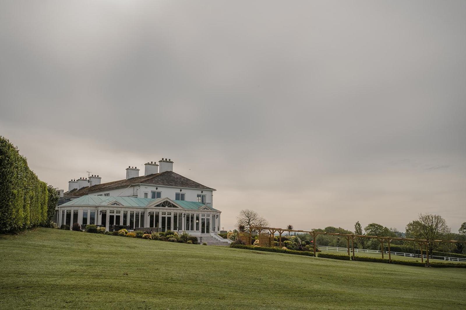 Crover House Hotel & Golf Club Mountnugent Dış mekan fotoğraf