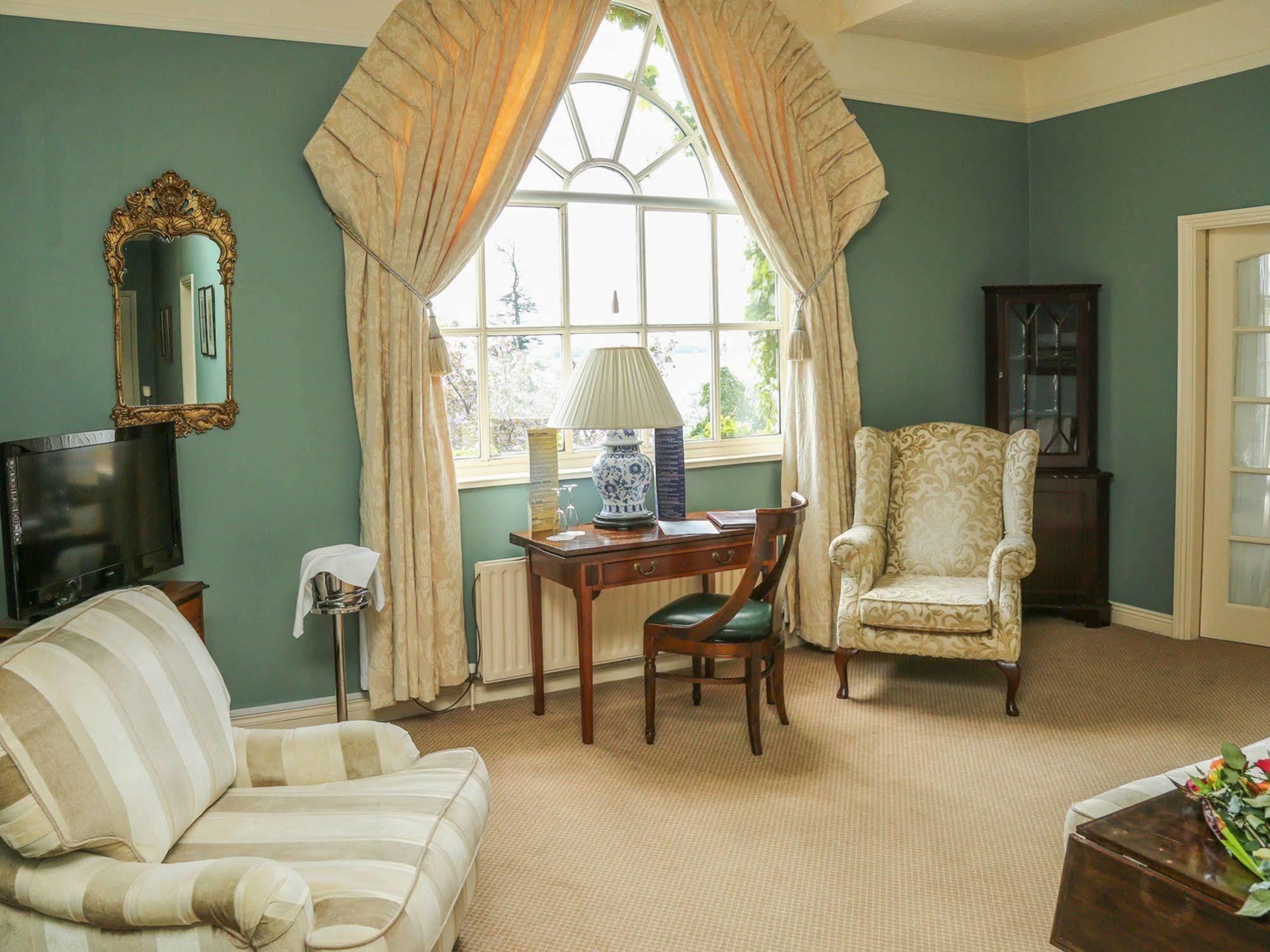 Crover House Hotel & Golf Club Mountnugent Dış mekan fotoğraf